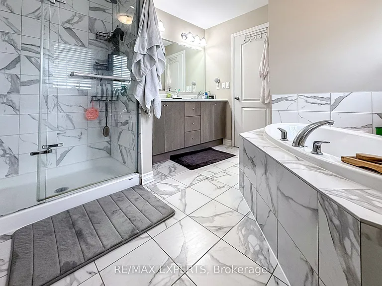 640 Halloway Dr — Photo 25