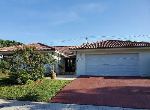 11405 SW 112th Ter Photo 1