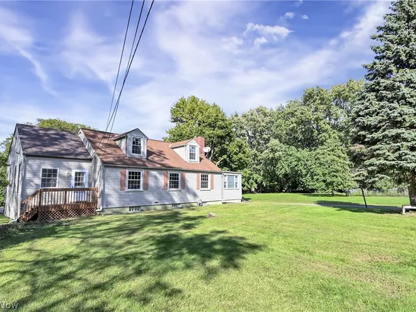 9327 Lake Shore Blvd, Mentor, OH 44060