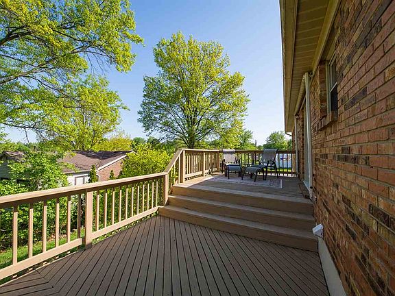 5th image of 8535 Quinn Dr