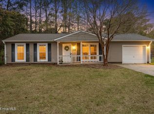 625 Shadowridge Road, Jacksonville, NC 28546