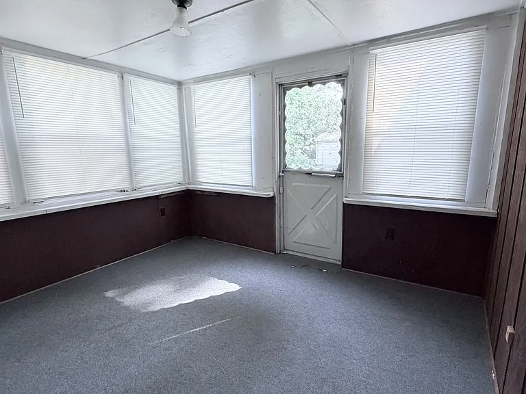6793 Edwards Ave — Photo 12