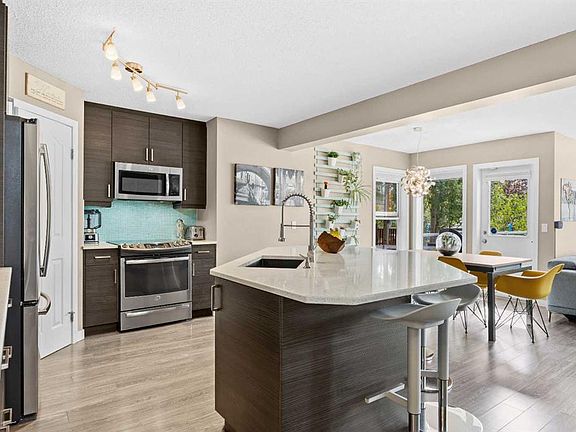 4th image of 19 N Tuscany Ridge Hts NW