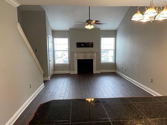 5th image of 531 Cedarwood Dr