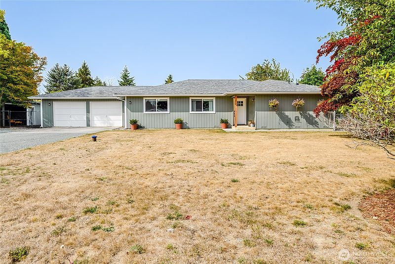 3rd image of 310 S Scott Drive
