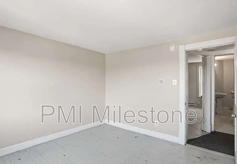 13 N Maryland Ave #2 — Photo 22