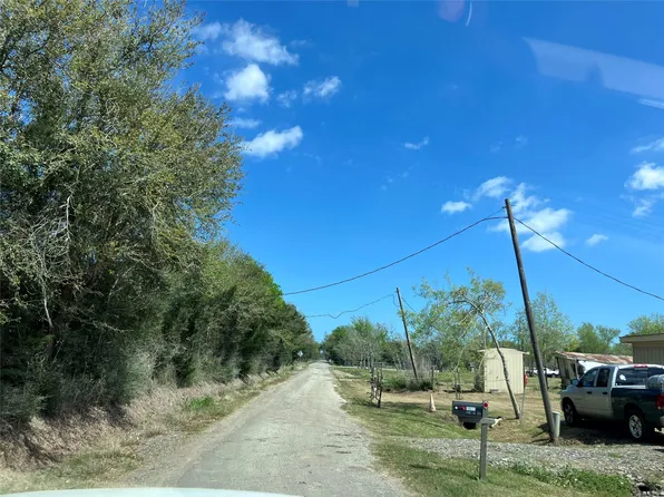 18011 Smith Santa Fe, Alvin, TX 77511