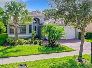 16148 Coquina Bay Ln, Wimauma, FL 33598