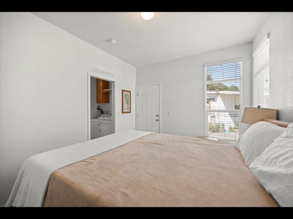 (undisclosed Address)