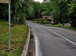 1410 Farmington Rd E, Accokeek, MD 20607