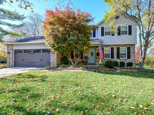 8139 Lakeshore Dr, West Chester, OH 45069