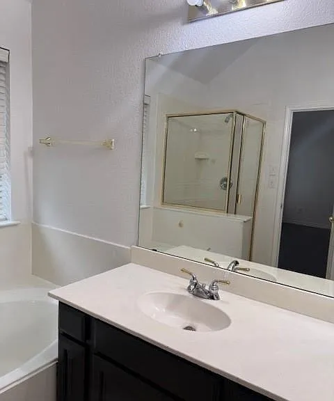 1503 Heather Brook Dr — Photo 15