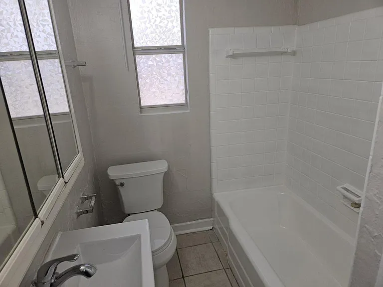 5614 Atlee Ave — Photo 7