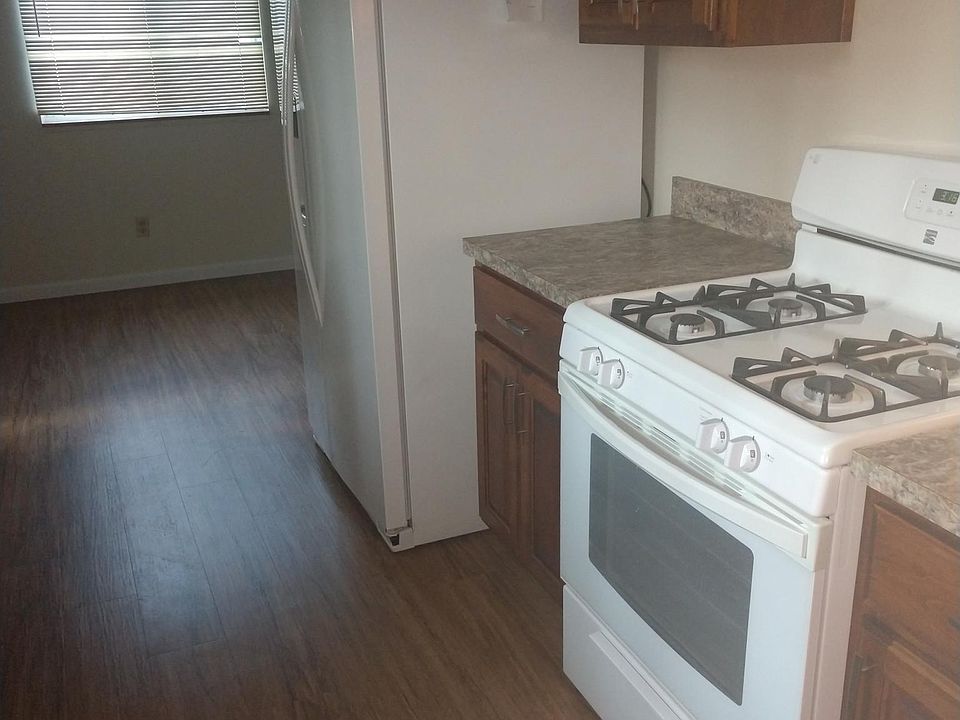 1st image of 2949 Porlas Pl