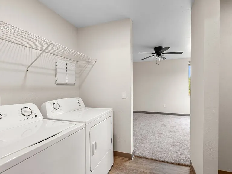 351 Deschane Ave — Photo 6