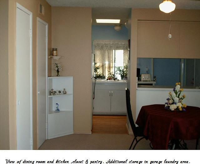 Dining Room to kitchen