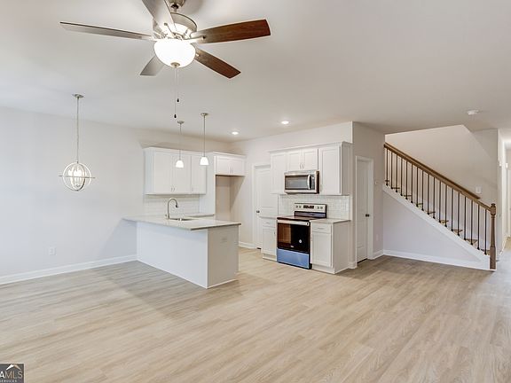 6th image of this home