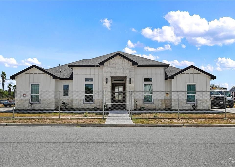 1st image of 23247 Uresti Rd