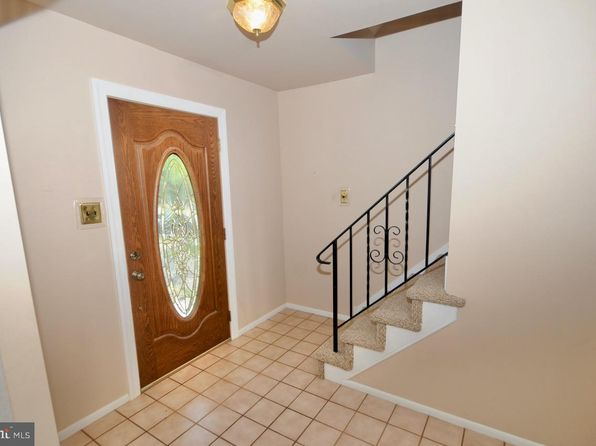 3 Midili Dr, Waterford Works, NJ 08089