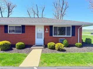 4660 E Catawba Woods Rd, Port Clinton, OH 43452