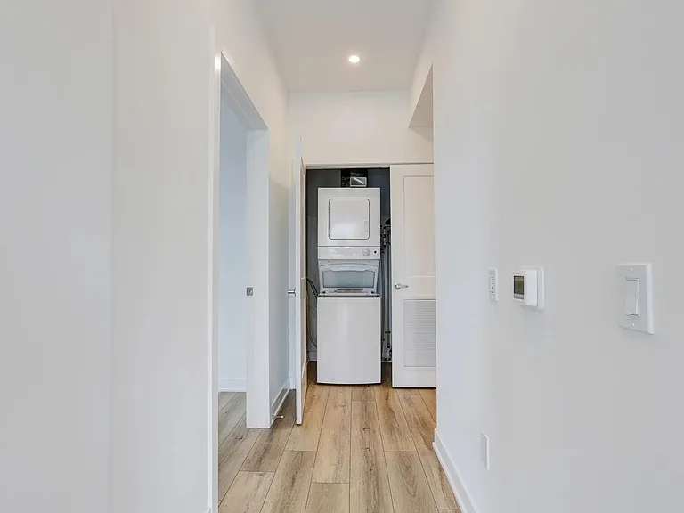312 Erb St W #309 — Photo 20