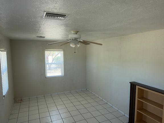 3rd image of 2447 N Treat Ave #2730