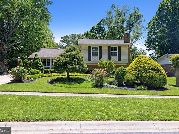 4th image of 4512 Morgal St