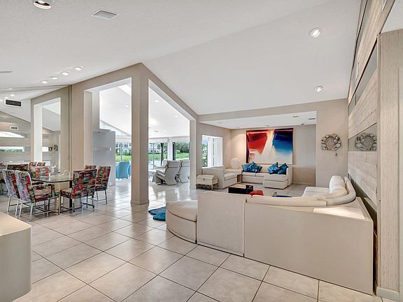 3rd image of 5775 Lakeview Mews Place