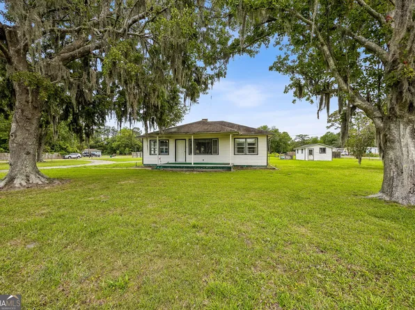 879 Charlie Smith Sr Hwy, Saint Marys, GA 31558