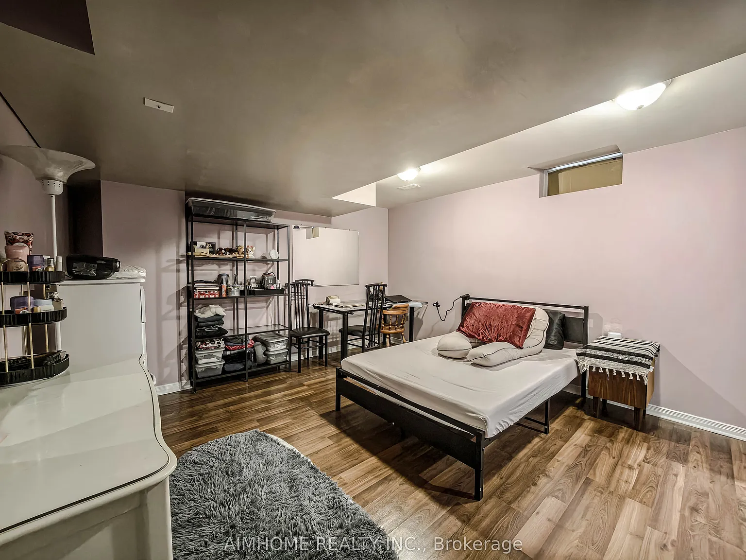 2 bed, $2,000 — Photo 3