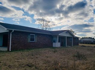 109 Wanda Rd, Baxley, GA 31513