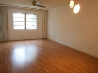 100 Berkley Rd APT 208, Hollywood, FL 33024