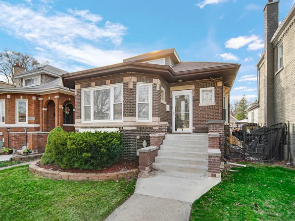 11008 S Wallace St, Chicago, IL 60628