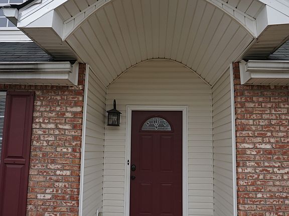 3rd image of 1802 Patricia Dr