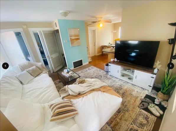 2509 N Marshfield Ave APT 2R, Chicago, IL 60614