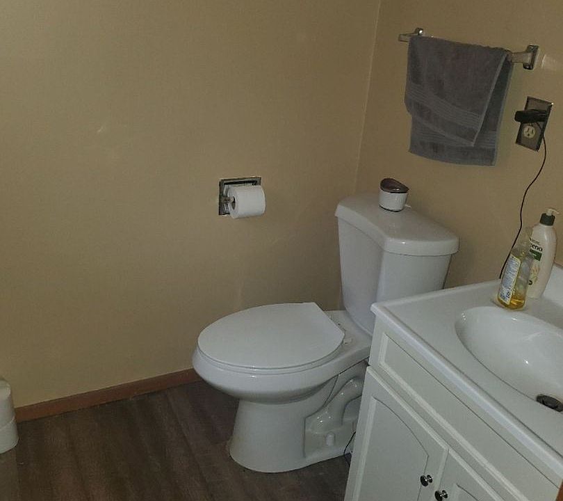 2nd image of 12135 W Dearbourn Ave #1