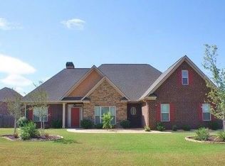 13 Sweetwater Park Dr, Fort Mitchell, AL 36856