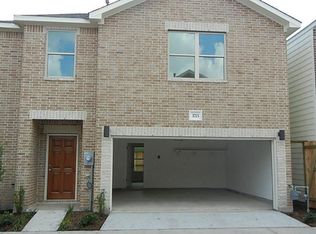 3715 Main Poplar Dr, Houston, TX 77025