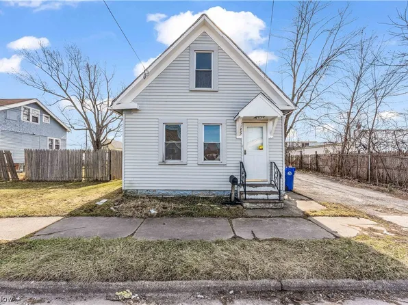 12937 W Erwin Ave, Cleveland, OH 44135