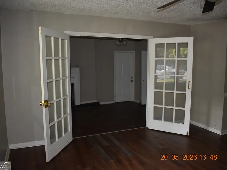 4228 Mark Pl — Photo 2