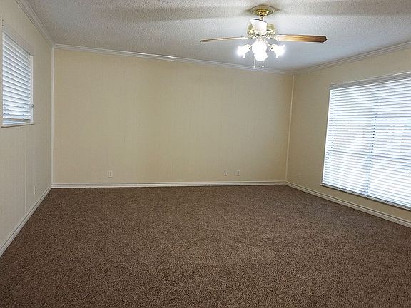 4th image of 14523 Hague Dr