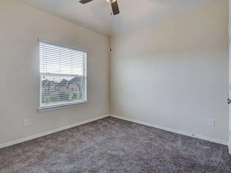 10804 Kyler Oaks Pl — Photo 14