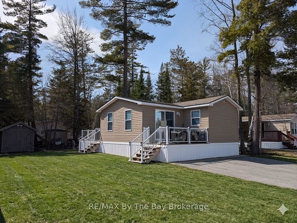 1st image of 42 Temagami Trl