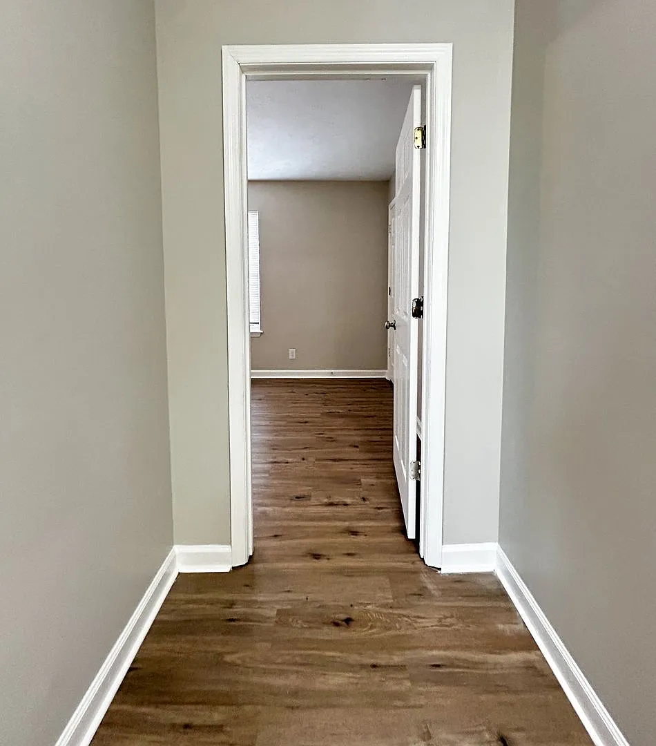 Bainbridge Townhomes — Photo 3