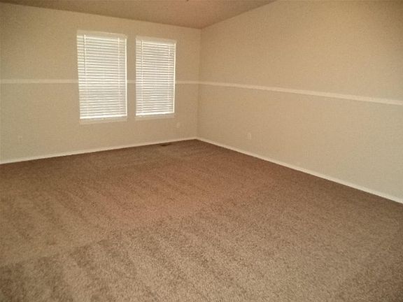 2nd image of 637 Driftwood Ln