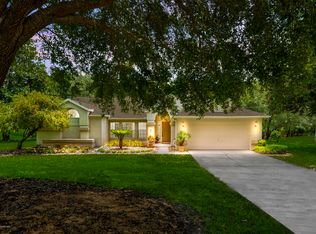 10304 Calico Warbler Ave, Weeki Wachee, FL 34613
