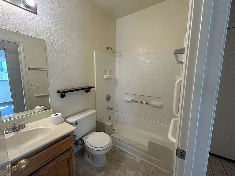 7920 Neyland Way — Photo 8