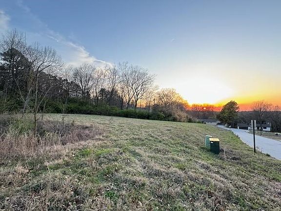 3rd image of E Panorama Pl