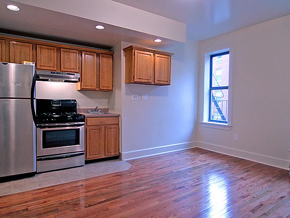 2nd image of 141 W 139th St APT D24