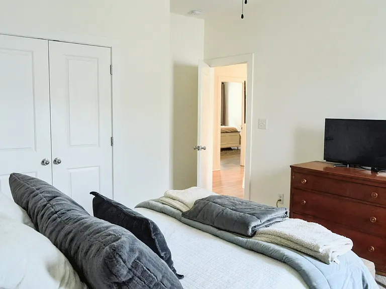 486 Falls Creek Dr — Photo 21